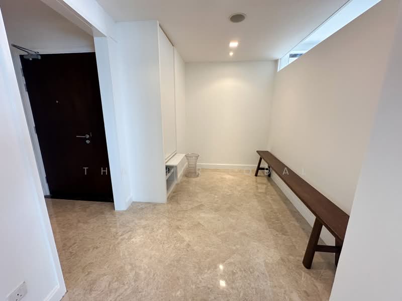Parc Oasis, 49 Jurong East Avenue 1, 2 Bedrooms, 1,227 sqft, Condominium For Rent, by Thawhir Iqbal, 500177916 - Entrance - PropertyGuru.com.sg