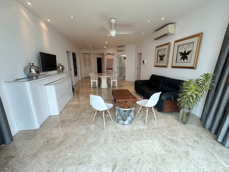 Parc Oasis, 49 Jurong East Avenue 1, 2 Bedrooms, 1,227 sqft, Condominium For Rent, by Thawhir Iqbal, 500177916 - Living Room - PropertyGuru.com.sg
