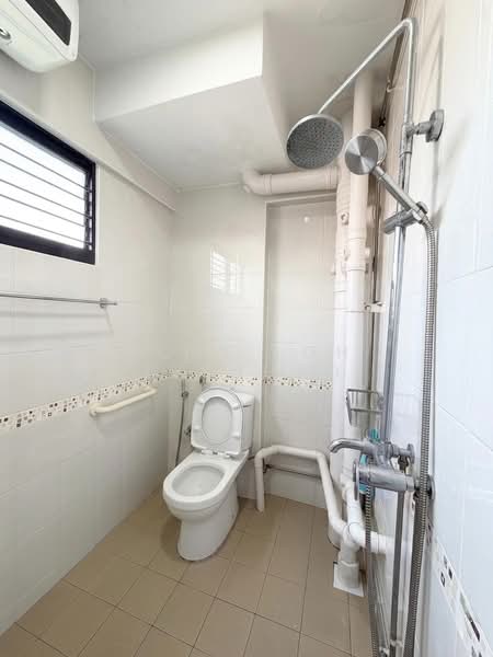 121 Potong Pasir Avenue 1, 121 Potong Pasir Avenue 1, 3 Bedrooms, 1,141 sqft, HDB Flat For Sale, by Jose Loh Zhenhao, 500177921 - Bathroom - PropertyGuru.com.sg