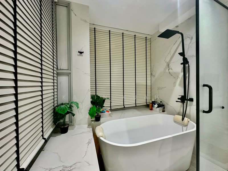 275A Bishan Street 24, 275A Bishan Street 24, 3 Bedrooms, 1,292 sqft, HDB Flat For Sale, by Kavin Kuah, 500177923 - Bathroom - PropertyGuru.com.sg