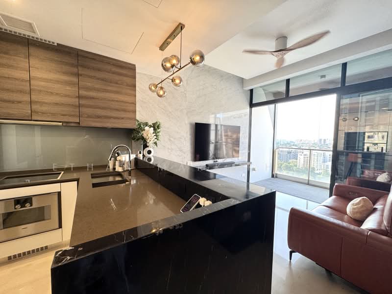 The Scotts Tower, 38 Scotts Road, 2 Bedrooms, 807 sqft, Condominium For Sale, by Ethan Mark Kheng, 500177940 - Kitchen - PropertyGuru.com.sg