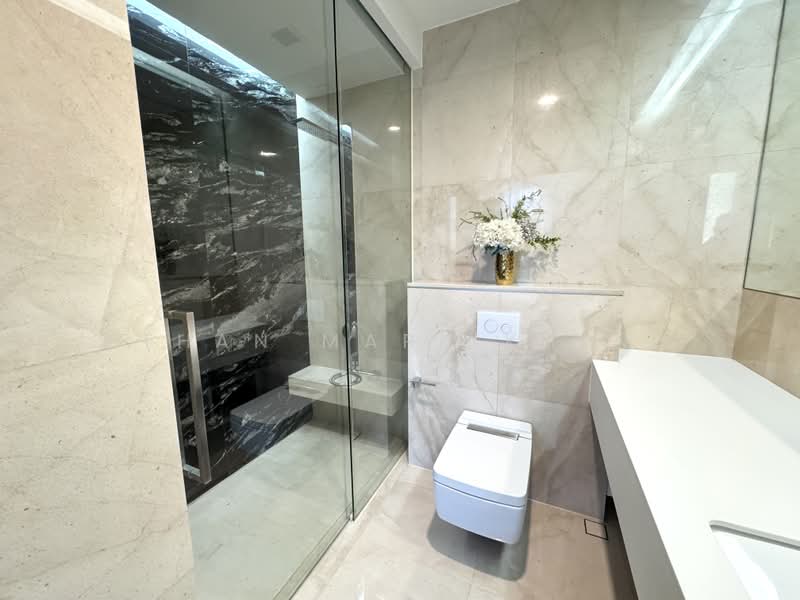 The Scotts Tower, 38 Scotts Road, 2 Bedrooms, 807 sqft, Condominium For Sale, by Ethan Mark Kheng, 500177940 - PropertyGuru.com.sg