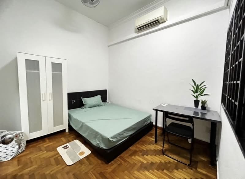 Shrewsbury Road, Shrewsbury Road, 5 Bedrooms, 1,100 sqft, Walk-up Apartment For Rent, by Peggy Soh, 500177941 - Bedroom - PropertyGuru.com.sg