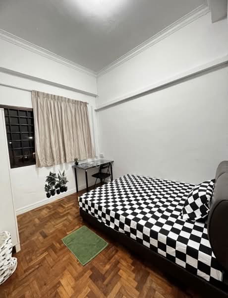 Shrewsbury Road, Shrewsbury Road, 5 Bedrooms, 1,100 sqft, Walk-up Apartment For Rent, by Peggy Soh, 500177941 - Bedroom - PropertyGuru.com.sg