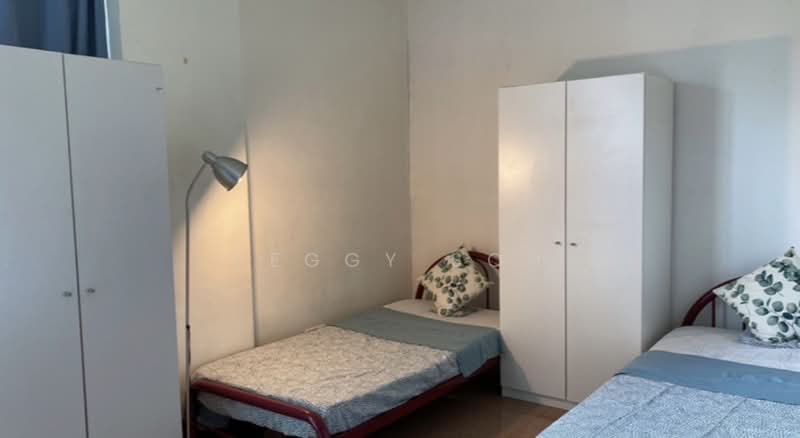 Shrewsbury Road, Shrewsbury Road, 5 Bedrooms, 1,100 sqft, Walk-up Apartment For Rent, by Peggy Soh, 500177941 - Bedroom - PropertyGuru.com.sg