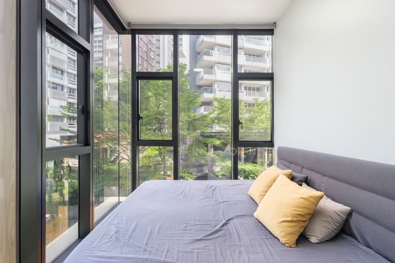 Cairnhill 16, 16 Cairnhill Rise, 2 Bedrooms, 775 sqft, Condominium For Sale, by Kaelyn Ong, 500177964 - Bedroom - PropertyGuru.com.sg