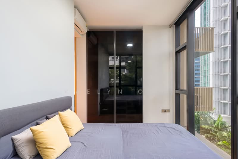Cairnhill 16, 16 Cairnhill Rise, 2 Bedrooms, 775 sqft, Condominium For Sale, by Kaelyn Ong, 500177964 - Bedroom - PropertyGuru.com.sg