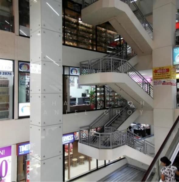 Bukit Timah Shopping Centre, 170 Upper Bukit Timah Road, 400 sqft, Mall Shop For Rent, by Ssharon Loh, 500177976 - CommercialGuru.com.sg