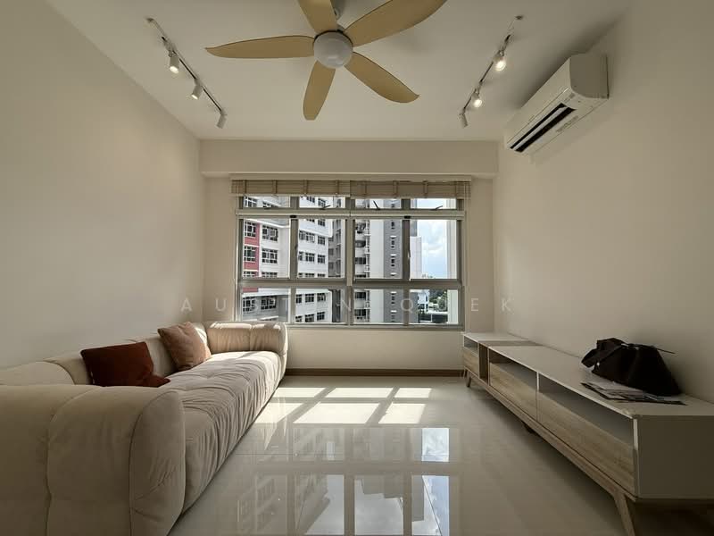 154A Bedok South Road, 154A Bedok South Road, 3 Bedrooms, 1,001 sqft, HDB Flat For Rent, by Austin Quek, 500177991 - Living Room - PropertyGuru.com.sg