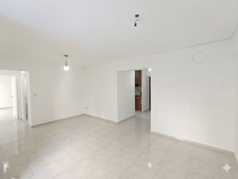 152 Lorong 2 Toa Payoh, 152 Lorong 2 Toa Payoh, 3 Bedrooms, 979 sqft, HDB Flat For Sale, by Jensen Lee, 500177996 - Living Room - PropertyGuru.com.sg