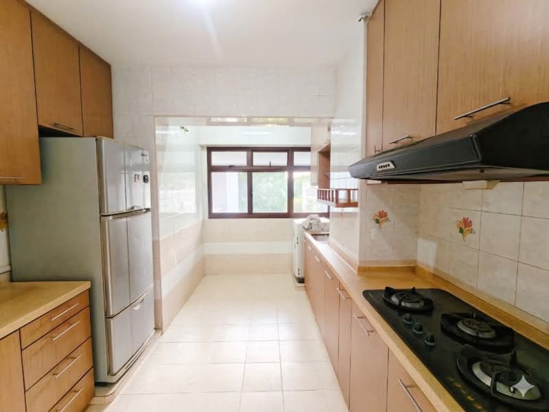152 Lorong 2 Toa Payoh, 152 Lorong 2 Toa Payoh, 3 Bedrooms, 979 sqft, HDB Flat For Sale, by Jensen Lee, 500177996 - Kitchen - PropertyGuru.com.sg