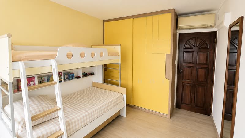 213 Jurong East Street 21, 213 Jurong East Street 21, 3 Bedrooms, 1,292 sqft, HDB Flat For Sale, by Edwin Hoe, 500177997 - Bedroom - PropertyGuru.com.sg