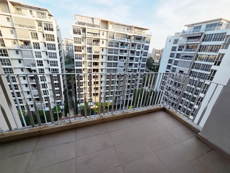 Sea Esta, 20 Pasir Ris Link, 3 Bedrooms, 1,216 sqft, Condominium For Sale, by Christine Teo, 500178000 - Balcony - PropertyGuru.com.sg