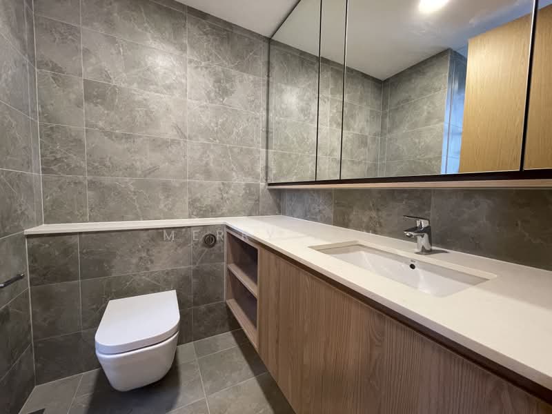 Twin VEW, 91 West Coast Vale, 2 Bedrooms, 743 sqft, Condominium For Rent, by Merry Tan, 500178004 - Bathroom - PropertyGuru.com.sg