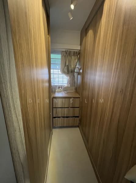 115 Bedok Reservoir Road, 115 Bedok Reservoir Road, 3 Bedrooms, 1,615 sqft, HDB Flat For Sale, by Dennis Lim, 500178010 - Corridor - PropertyGuru.com.sg