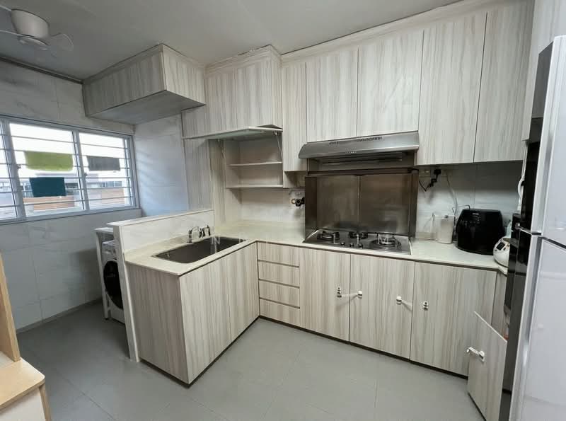 115 Bedok Reservoir Road, 115 Bedok Reservoir Road, 3 Bedrooms, 1,615 sqft, HDB Flat For Sale, by Dennis Lim, 500178010 - Kitchen - PropertyGuru.com.sg