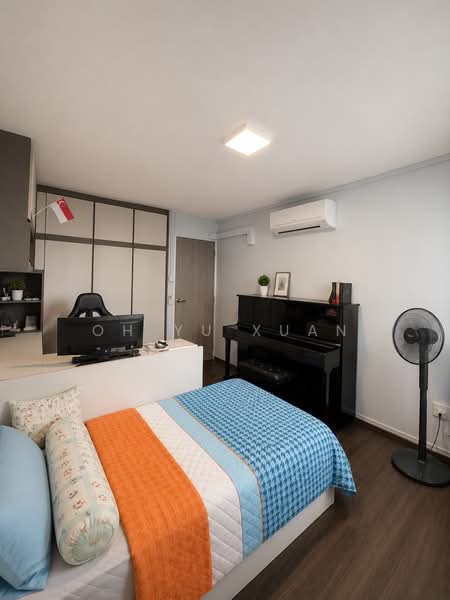 129 Simei Street 1, 129 Simei Street 1, 3 Bedrooms, 904 sqft, HDB Flat For Sale, by Oh Yu Xuan, 500178014 - Master Bedroom - PropertyGuru.com.sg
