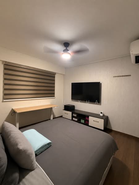 129 Simei Street 1, 129 Simei Street 1, 3 Bedrooms, 904 sqft, HDB Flat For Sale, by Oh Yu Xuan, 500178014 - Bedroom 1 - PropertyGuru.com.sg