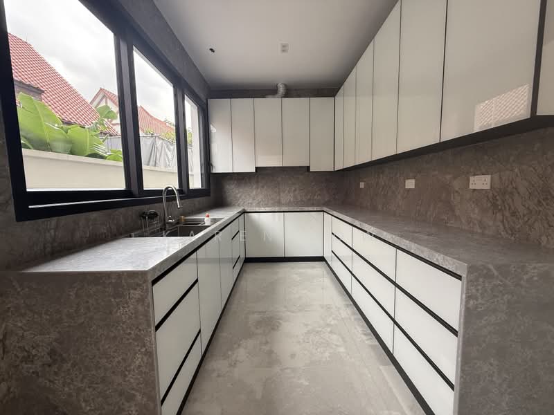 8897.I732 ❤️ Brand New Semi-Detached near Beauty World ❤️, Kismis Place, Eng Kong, 5 Bedrooms, 9,300 sqft, Semi-Detached House For Sale, by Karen Low, 500178020 - Kitchen - PropertyGuru.com.sg