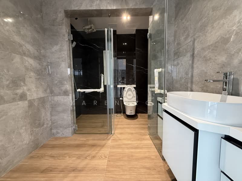 8897.I732 ❤️ Brand New Semi-Detached near Beauty World ❤️, Kismis Place, Eng Kong, 5 Bedrooms, 9,300 sqft, Semi-Detached House For Sale, by Karen Low, 500178020 - Bathroom - PropertyGuru.com.sg