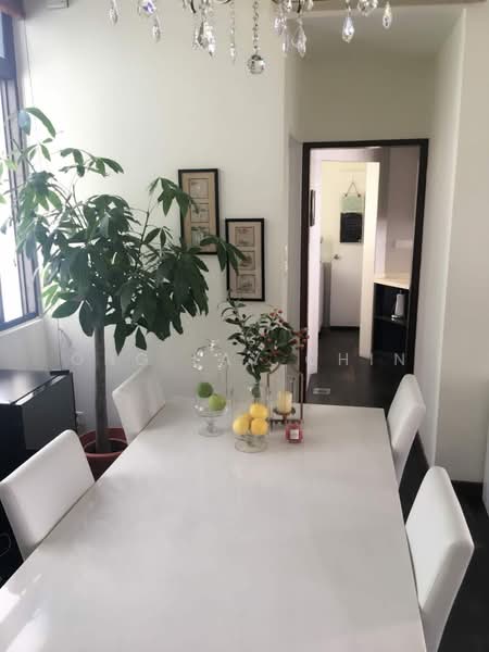 Mandarin Gardens, 5 Siglap Road, Room Rental, 380 sqft, Condominium For Rent, by Ong Lay Chin, 500178021 - Dining Room - PropertyGuru.com.sg