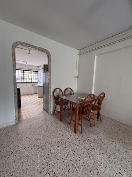 806 King George's Avenue, 806 King George's Avenue, 2 Bedrooms, 635 sqft, HDB Flat For Rent, by Julia Hui, 500178022 - Kitchen - PropertyGuru.com.sg