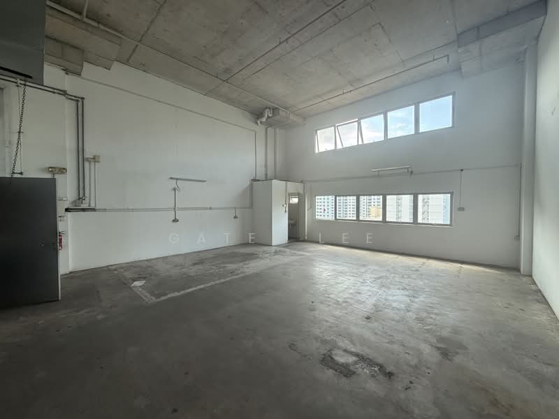 Pioneer Point, 5 Soon Lee Street, 985 sqft, Factory / Workshop (B2) For Sale, by Gates Lee, 500178031 - Interior - CommercialGuru.com.sg