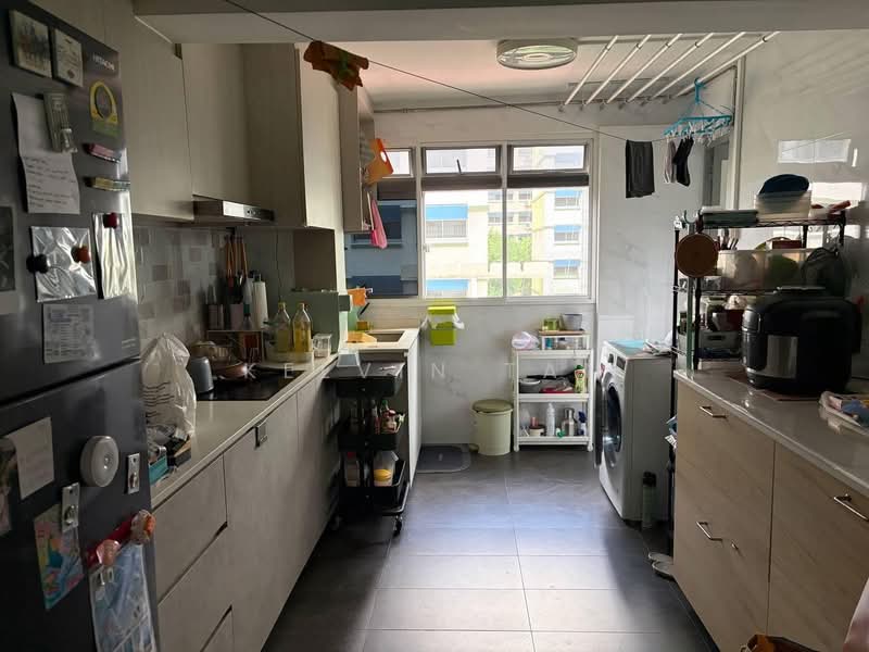 138 Jalan Bukit Merah, 138 Jalan Bukit Merah, Room Rental, 120 sqft, HDB Flat For Rent, by Kelvin Tan, 500178041 - Kitchen - PropertyGuru.com.sg