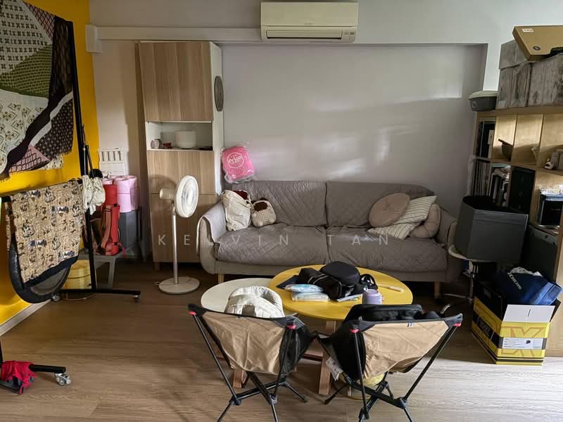 138 Jalan Bukit Merah, 138 Jalan Bukit Merah, Room Rental, 120 sqft, HDB Flat For Rent, by Kelvin Tan, 500178041 - Living Room - PropertyGuru.com.sg