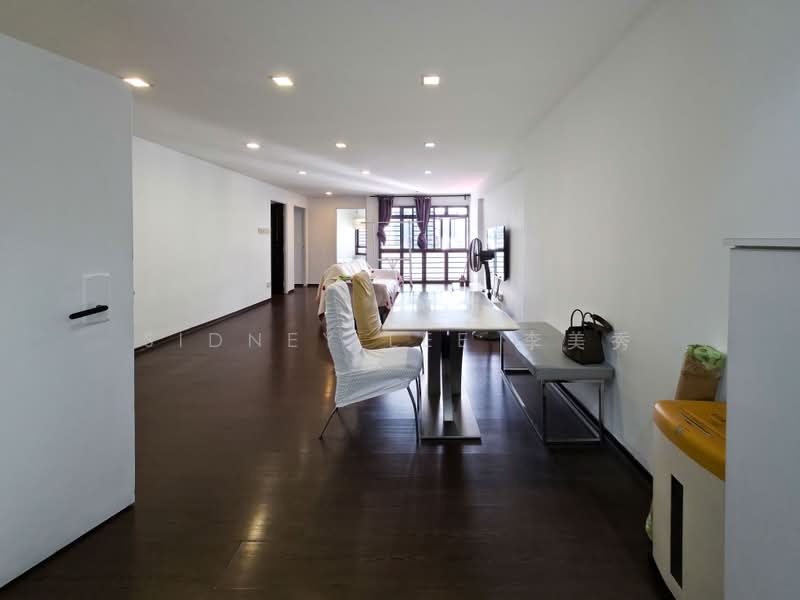 672B Klang Lane, 672B Klang Lane, 3 Bedrooms, 1,130 sqft, HDB Flat For Rent, by Sidney Lee 李美秀, 500178046 - Living Room - PropertyGuru.com.sg