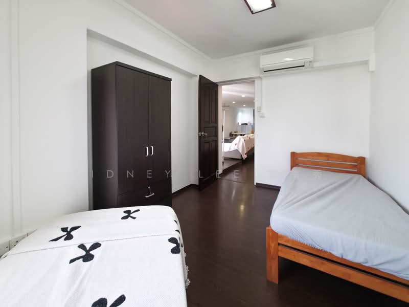 672B Klang Lane, 672B Klang Lane, 3 Bedrooms, 1,130 sqft, HDB Flat For Rent, by Sidney Lee 李美秀, 500178046 - Bedroom - PropertyGuru.com.sg