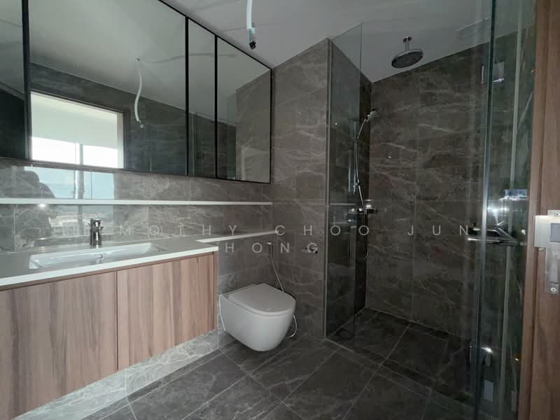 Lentor Modern, 7 Lentor Central, 2 Bedrooms, 732 sqft, Condominium For Sale, by Timothy Choo Jun Hong, 500178051 - Bathroom - PropertyGuru.com.sg