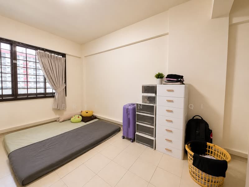 395 Yishun Ring Road, 395 Yishun Ring Road, 3 Bedrooms, 904 sqft, HDB Flat For Rent, by Sheryl Tan Si Qi, 500178062 - Bedroom - PropertyGuru.com.sg