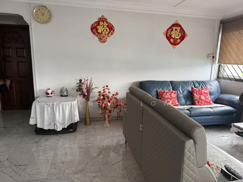 504 Hougang Avenue 8, 504 Hougang Avenue 8, Room Rental, 200 sqft, HDB Flat For Rent, by Dennis Low, 500178065 - Living Room - PropertyGuru.com.sg