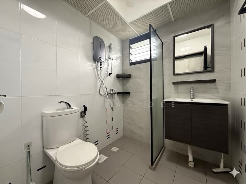 104A Bidadari Park Drive, 104A Bidadari Park Drive, 3 Bedrooms, 1,001 sqft, HDB Flat For Sale, by Lim Kar Gee, 500178084 - Common Bathroom - PropertyGuru.com.sg
