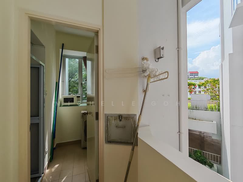 Kerrisdale, 30 Sturdee Road, Room Rental, 110 sqft, Condominium For Rent, by Michelle Goh, 500178093 - Balcony - PropertyGuru.com.sg