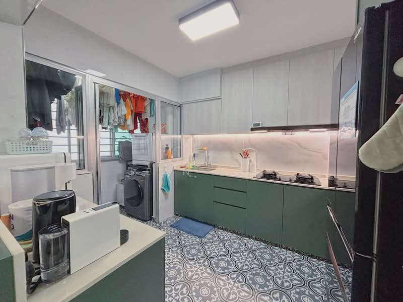 70C Telok Blangah Heights, 70C Telok Blangah Heights, 3 Bedrooms, 1,001 sqft, HDB Flat For Sale, by Jean Koh, 500178096 - Kitchen - PropertyGuru.com.sg