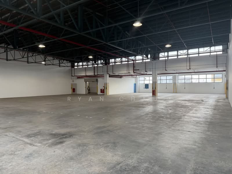 Columnfree | 5.3m Clear | Ample Bays @ Pandan, , 9,700 sqft, Warehouse For Rent, by Ryan Chau, 500178097 - Interior - CommercialGuru.com.sg