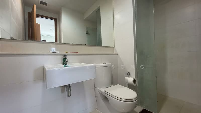 The Sea View, 29 Amber Road, 1 Bedroom, 560 sqft, Condominium For Sale, by Daniel Song, 500178098 - Bathroom - PropertyGuru.com.sg