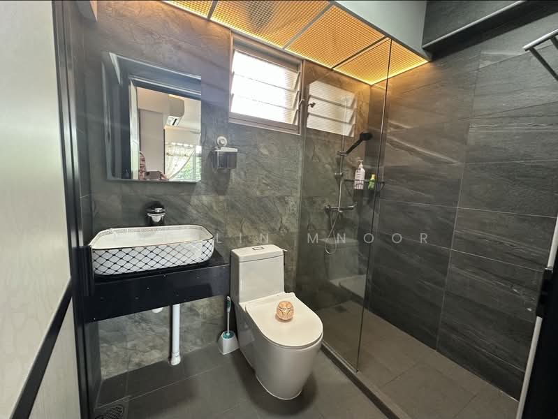 512B Yishun Street 51, 512B Yishun Street 51, 3 Bedrooms, 1,001 sqft, HDB Flat For Sale, by Fadzlin MNoor, 500178117 - Bathroom - PropertyGuru.com.sg