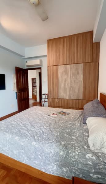 Casuarina Cove, 120 Tanjong Rhu Road, 3 Bedrooms, 1,389 sqft, Condominium For Sale, by Jyzelle Liu, 500178122 - Common Bedroom w Ensuite - PropertyGuru.com.sg