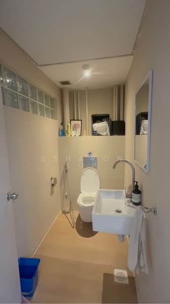 17 HONGKONG STREET, , 1,405 sqft, Shop / Shophouse For Rent, by Ssharon Loh, 500178138 - CommercialGuru.com.sg