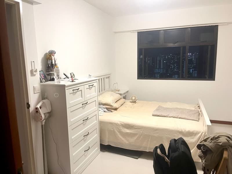 263 Toa Payoh Apex, 263 Toa Payoh East, 2 Bedrooms, 732 sqft, HDB Flat For Rent, by Jonathan Kong 江忠仁, 500178144 - Bedroom - PropertyGuru.com.sg