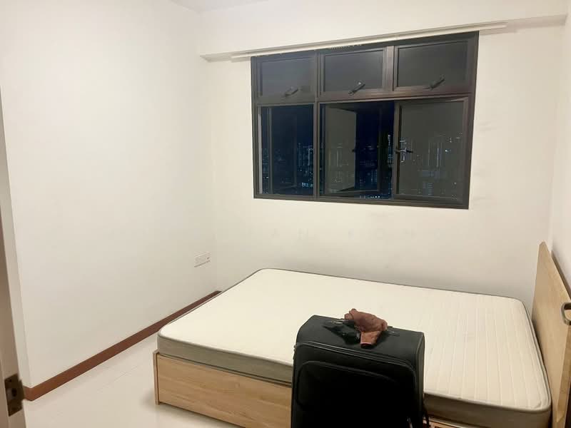 263 Toa Payoh Apex, 263 Toa Payoh East, 2 Bedrooms, 732 sqft, HDB Flat For Rent, by Jonathan Kong 江忠仁, 500178144 - Bedroom - PropertyGuru.com.sg