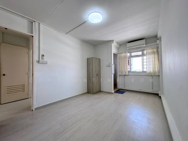 894A Tampines Street 81, 894A Tampines Street 81, 2 Bedrooms, 796 sqft, HDB Flat For Sale, by Constantine Koh, 500178149 - PropertyGuru.com.sg