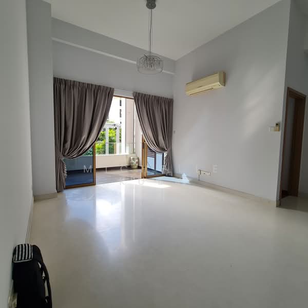 The Maylea, 242G Pasir Panjang Road, 3 Bedrooms, 1,259 sqft, Condominium For Sale, by Michelle Kuek, 500178152 - Living Room - PropertyGuru.com.sg