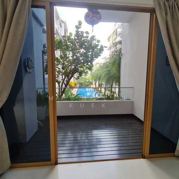 The Maylea, 242G Pasir Panjang Road, 3 Bedrooms, 1,259 sqft, Condominium For Sale, by Michelle Kuek, 500178152 - Balcony - PropertyGuru.com.sg