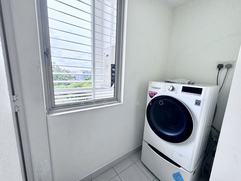 One Amber, 7 Amber Gardens, 3 Bedrooms, 1,259 sqft, Condominium For Rent, by Jason Ang, 500178161 - Yard area - PropertyGuru.com.sg