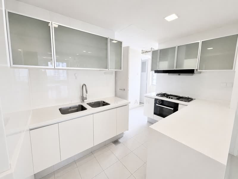 One Amber, 7 Amber Gardens, 3 Bedrooms, 1,259 sqft, Condominium For Rent, by Jason Ang, 500178161 - Kitchen area - PropertyGuru.com.sg