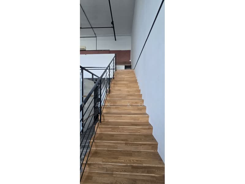 Oxley BizHub, 61 Ubi Road 1, 1,916 sqft, Light Industrial (B1) For Sale, by Max Koh, 500178180 - Interior - CommercialGuru.com.sg